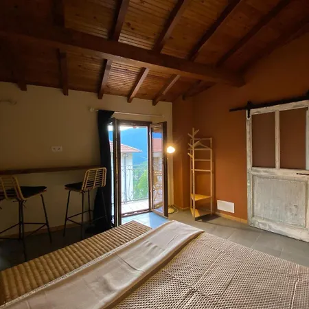 Lunaria Guest House Affittacamere 3*