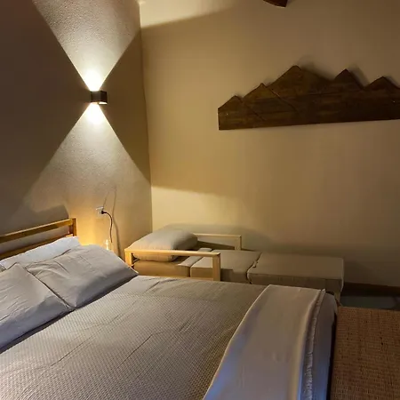 Lunaria Guest House Affittacamere 3*